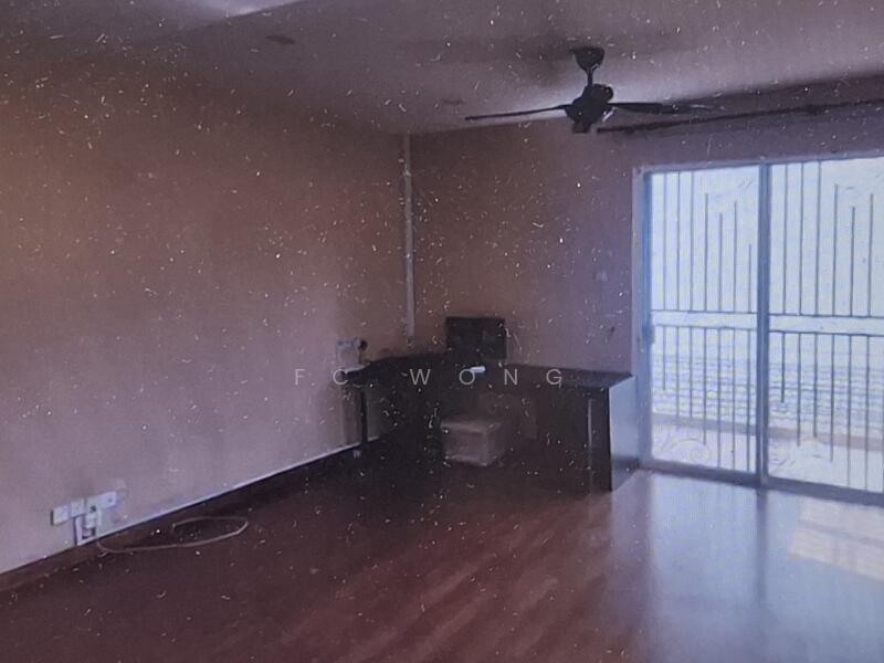 Bungalow House untuk Dijual di Taman Yarl (Jalan Klang Lama (Old Klang Road)) - FC Wong - Living Room - PropertyGuru.com.my