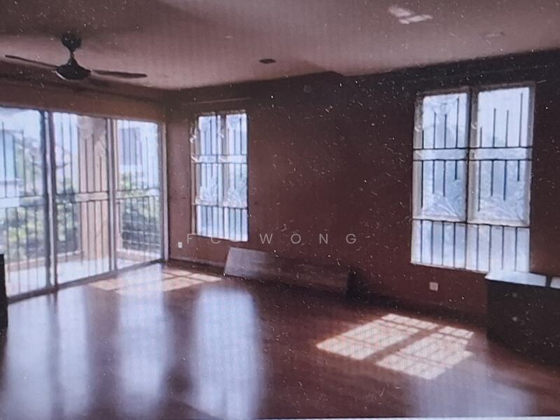 Bungalow House untuk Dijual di Taman Yarl (Jalan Klang Lama (Old Klang Road)) - FC Wong - Living Room - PropertyGuru.com.my
