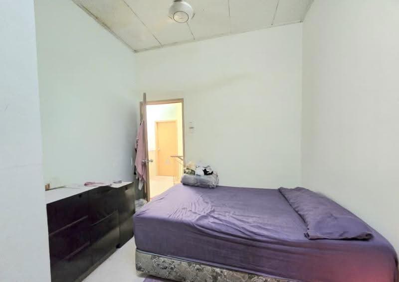 2-storey Terraced House for Sale in Puchong (Selangor) - Zihan Aziz - Bedroom - PropertyGuru.com.my