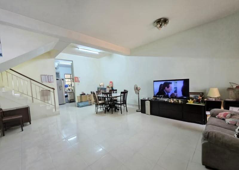 2-storey Terraced House for Sale in Puchong (Selangor) - Zihan Aziz - Living Room - PropertyGuru.com.my