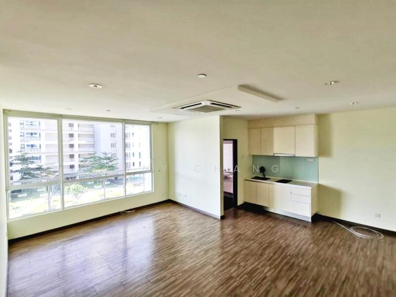 Zen Suites @ Zetapark untuk Untuk Disewa - RM 1,500 /bulan, Mac 2026 - Living Room - PropertyGuru.com.my