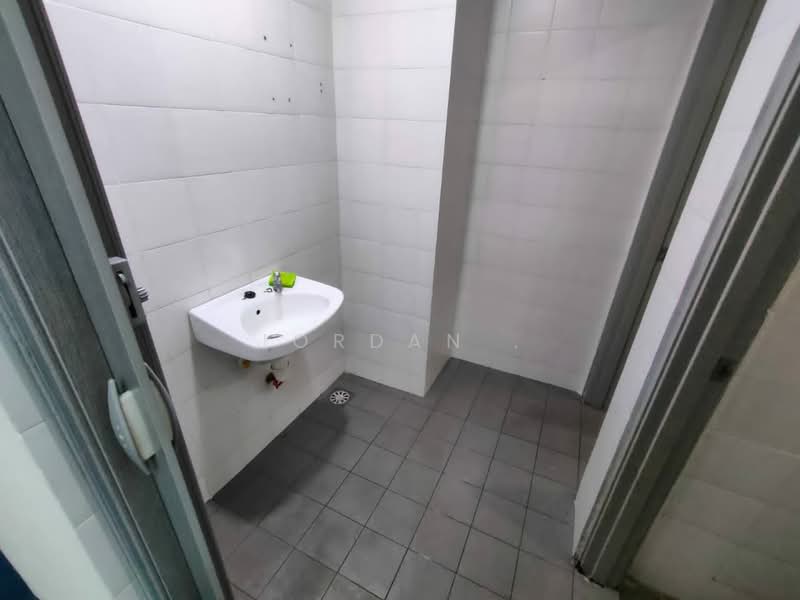 SetiaWalk untuk Untuk Disewa - RM 4,500 /bulan, Mac 2026 - Bathroom - PropertyGuru.com.my