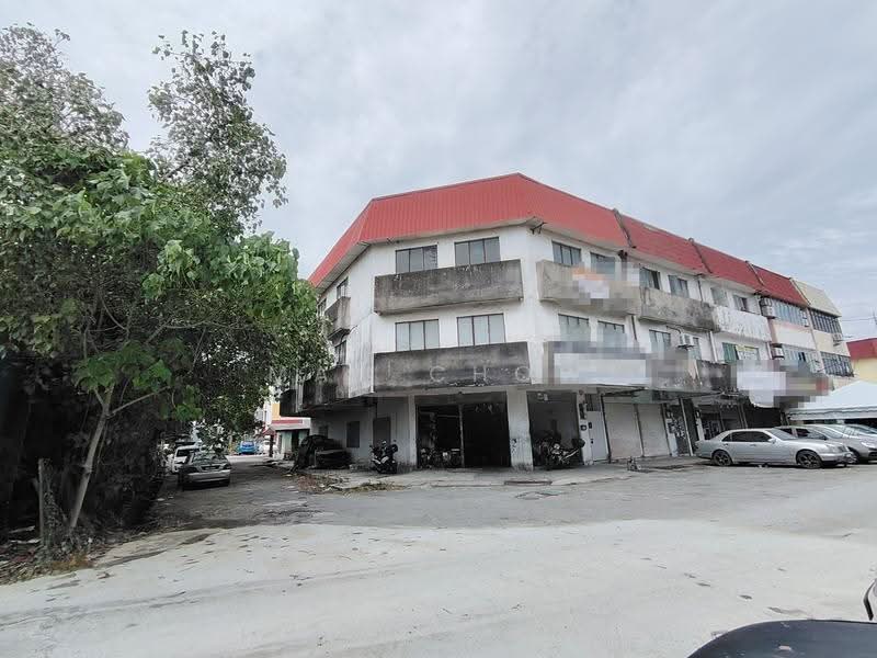 Shop / Office for Sale in Petaling Jaya (Selangor) - MAN CHOW - Exterior - PropertyGuru.com.my
