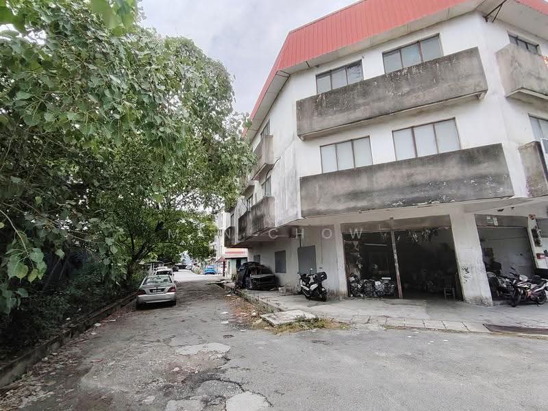Shop / Office for Sale in Petaling Jaya (Selangor) - MAN CHOW - Exterior - PropertyGuru.com.my