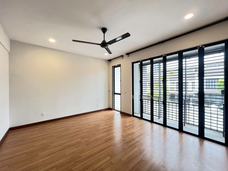 Saffron Hills Denai Alam untuk Untuk Disewa - RM 2,600 /bulan, Apr 2026 - Living Room - PropertyGuru.com.my