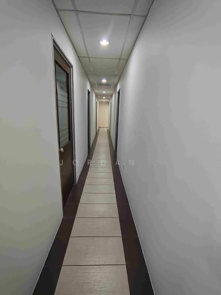 Office for Rent in Bandar Sunway (Sunway) - Jordan . - Corridor - PropertyGuru.com.my