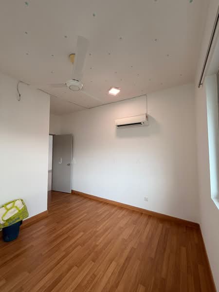 Service Residence for Sale at Garden @ One South - Janet Au - PropertyGuru.com.my