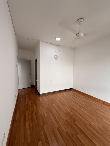 Service Residence for Sale at Garden @ One South - Janet Au - PropertyGuru.com.my