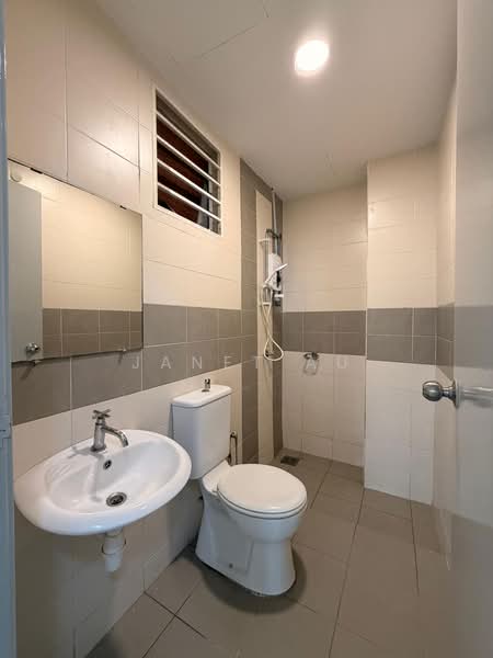 Service Residence for Sale at Garden @ One South - Janet Au - PropertyGuru.com.my