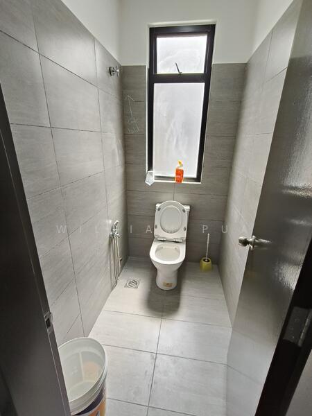 For Rent - Uptown Square, Bandar Rimbayu