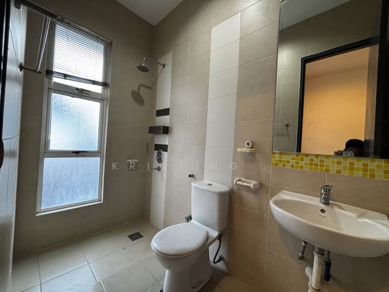 Untuk Disewa - Jalan PJU 7/30 Mutiara Damansara Petaling Jaya