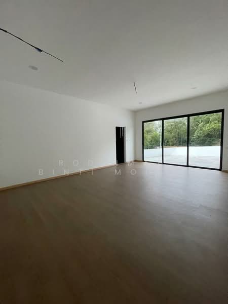 Bungalow for Sale in Bukit Jelutong (Shah Alam) - Rodzimah Binti Mohd Rodzi - Living Room - PropertyGuru.com.my