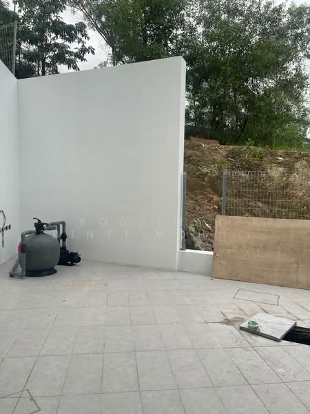 Bungalow for Sale in Bukit Jelutong (Shah Alam) - Rodzimah Binti Mohd Rodzi - Exterior - PropertyGuru.com.my