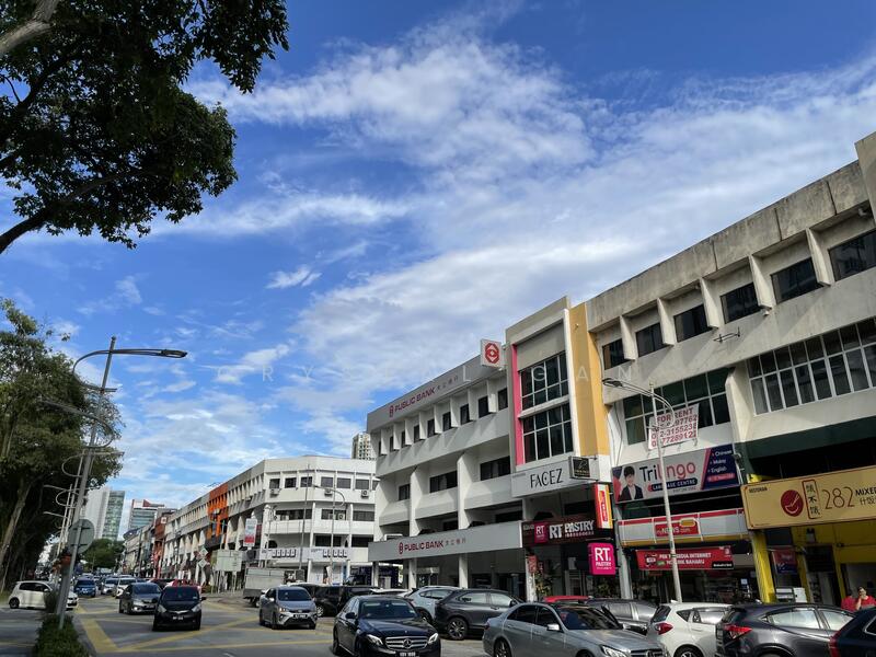 Untuk Disewa - Damansara Jaya