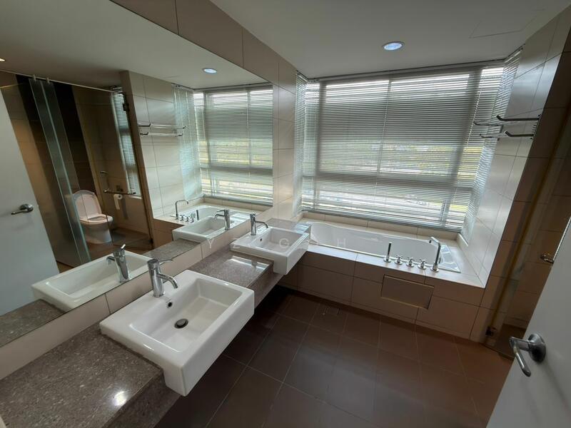 Condominium for Rent at Platino Condominium - YZ Goh - Bathroom - PropertyGuru.com.my