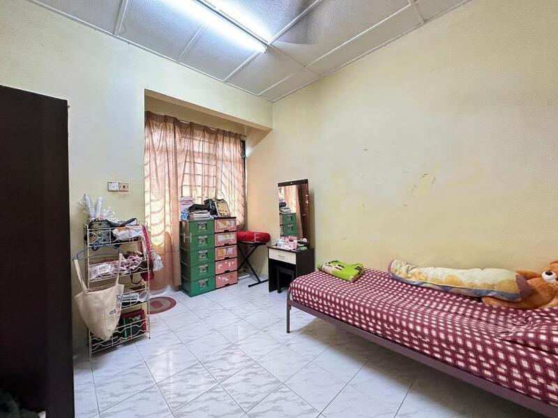 For Sale - Taman Desa Cemerlang