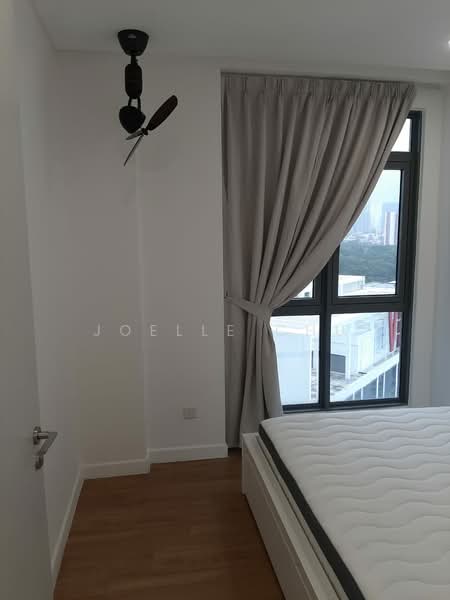 Condominium for Sale at Vivo Residential Suites - Joelle Chu - Bedroom - PropertyGuru.com.my