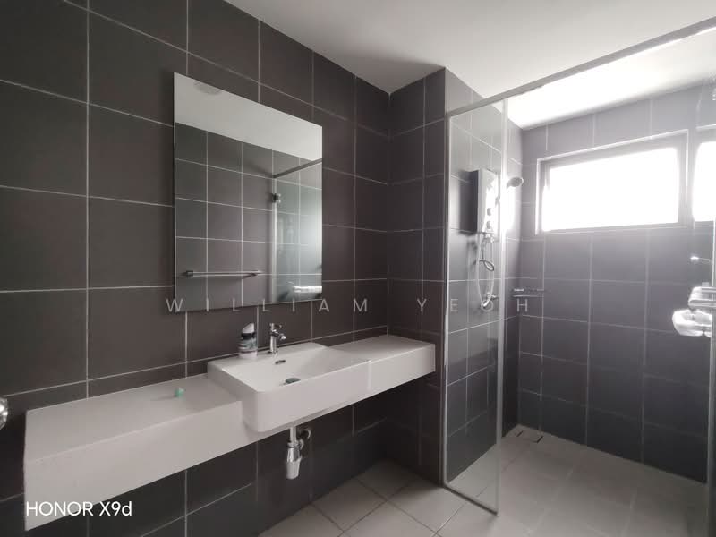 Service Residence for Rent at Berkeley Uptown - William Yeoh - Bathroom - PropertyGuru.com.my