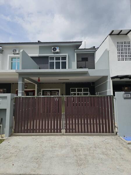 For Rent - BANDAR LAYANGKASA
