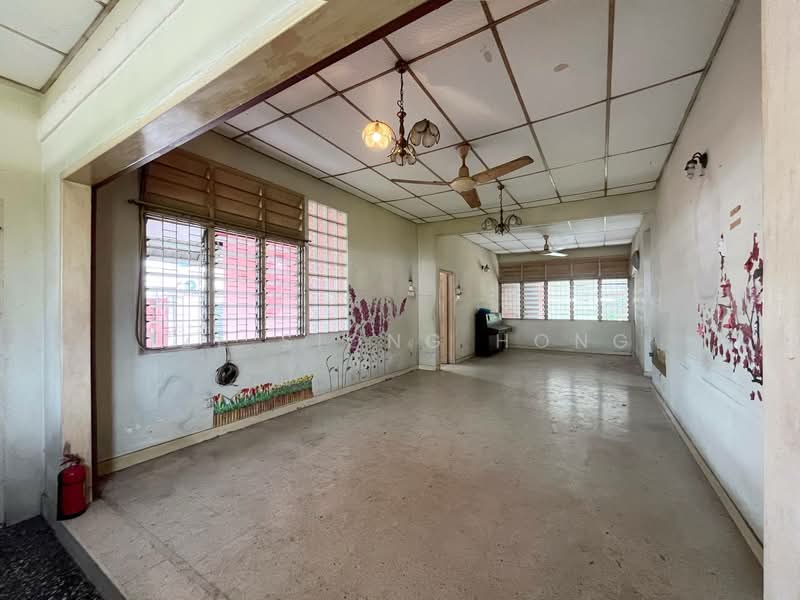 Rumah Banglo untuk Disewa di Pulau Pinang (Jelutong) - Shawn Hong - Living Room - PropertyGuru.com.my