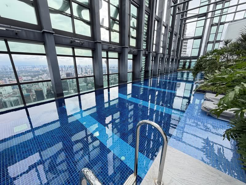 Servis Apartment untuk Dijual di Four Seasons Place - Gordon Oon - Pool - PropertyGuru.com.my