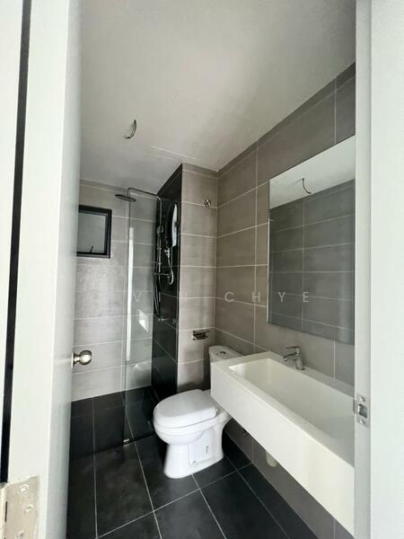 Untuk Disewa - Platinum Arena