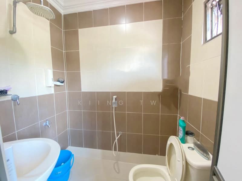 Rumah Teres 2 Tingkat untuk Dijual di Kepong (Kuala Lumpur) - Kiing TW - Bathroom - PropertyGuru.com.my