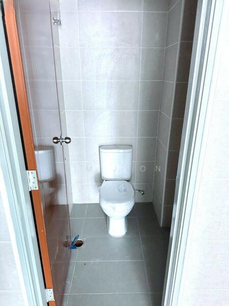 Factory for Rent in Jenjarom (Selangor) - Lim Jeon - Bathroom - PropertyGuru.com.my