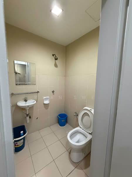 Condominium for Rent at Menjalara 18 - Ryan Swe - Bathroom - PropertyGuru.com.my