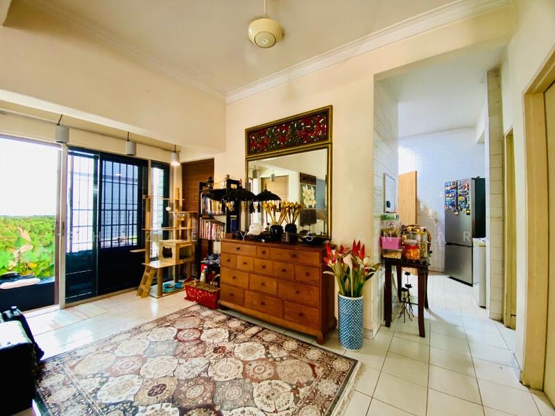 Rumah Teres 2 Tingkat untuk Dijual di Taman Setiawangsa (Setiawangsa) - Shaziery Iskandar - Living Room - PropertyGuru.com.my