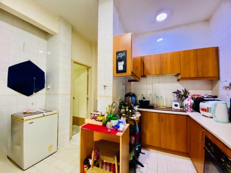 Rumah Teres 2 Tingkat untuk Dijual di Taman Setiawangsa (Setiawangsa) - Shaziery Iskandar - Kitchen - PropertyGuru.com.my