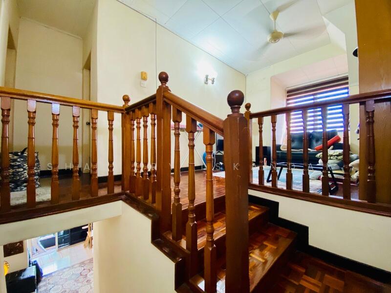 Rumah Teres 2 Tingkat untuk Dijual di Taman Setiawangsa (Setiawangsa) - Shaziery Iskandar - Living Room - PropertyGuru.com.my