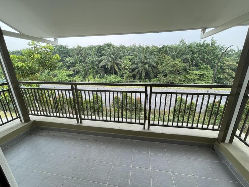 2-storey Terraced House for Sale in Sepang (Selangor) - Dinie Akmal - Balcony - PropertyGuru.com.my
