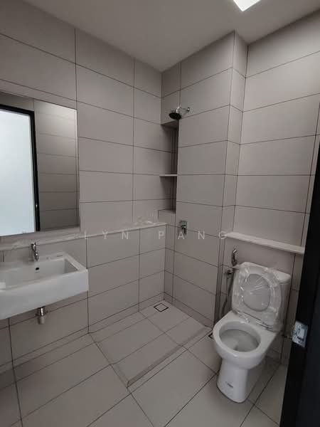 3-storey Terraced House for Sale in Masai (Johor) - Lyn Pang - Bathroom - PropertyGuru.com.my