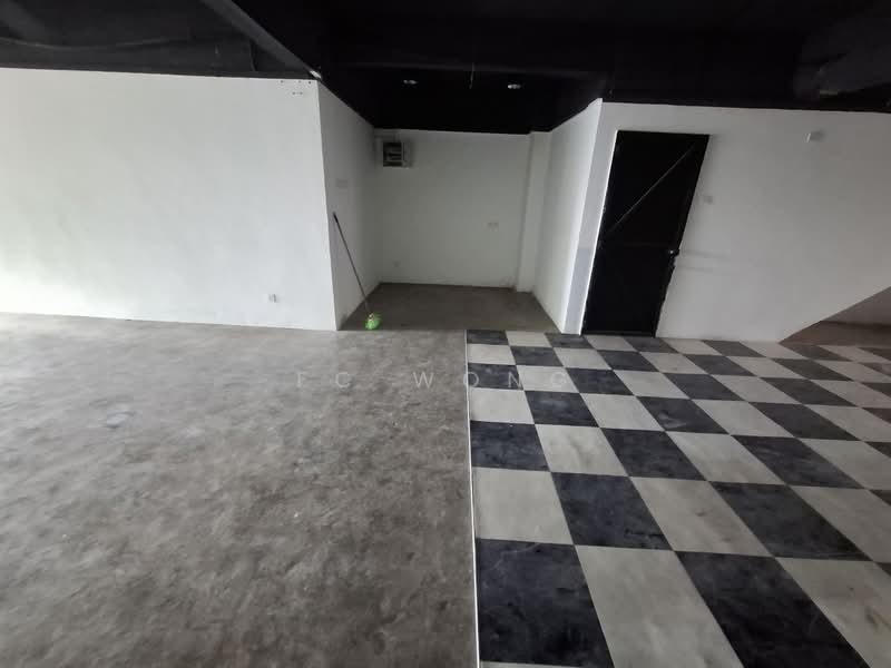 Shop / Office for Rent in SS 21, Damansara Utama (Petaling Jaya) - FC Wong - Interior - PropertyGuru.com.my