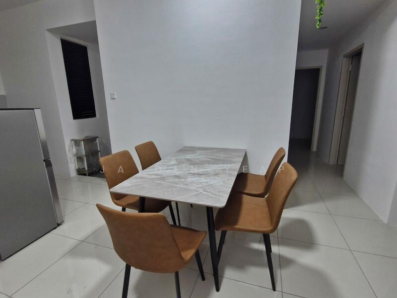 Service Residence for Rent at Vivo Executive Apartment - Jayden Yeap - Dining Room - PropertyGuru.com.my