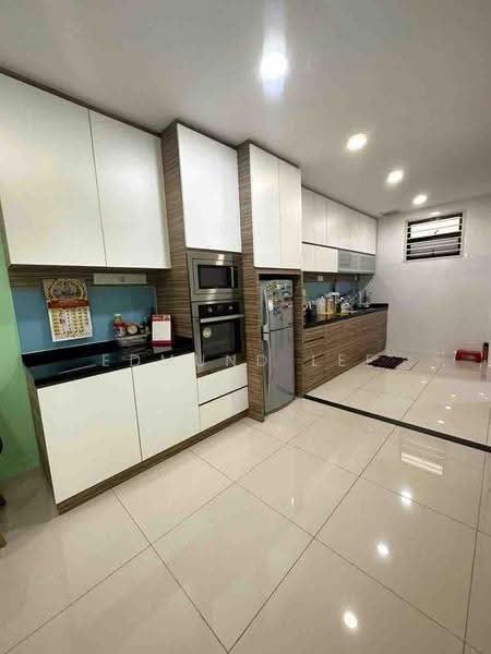 Rumah Teres 3-Tingkat untuk Dijual di Taman Tasik Damai (Sungai Besi) - Edmund Lee - Kitchen - PropertyGuru.com.my
