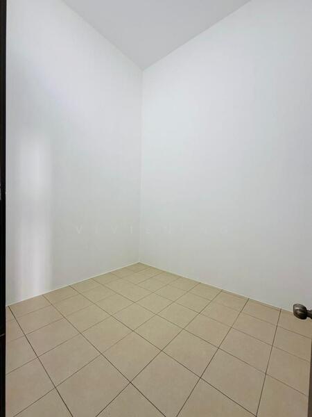 Untuk Dijual - Tanjong Rambutan