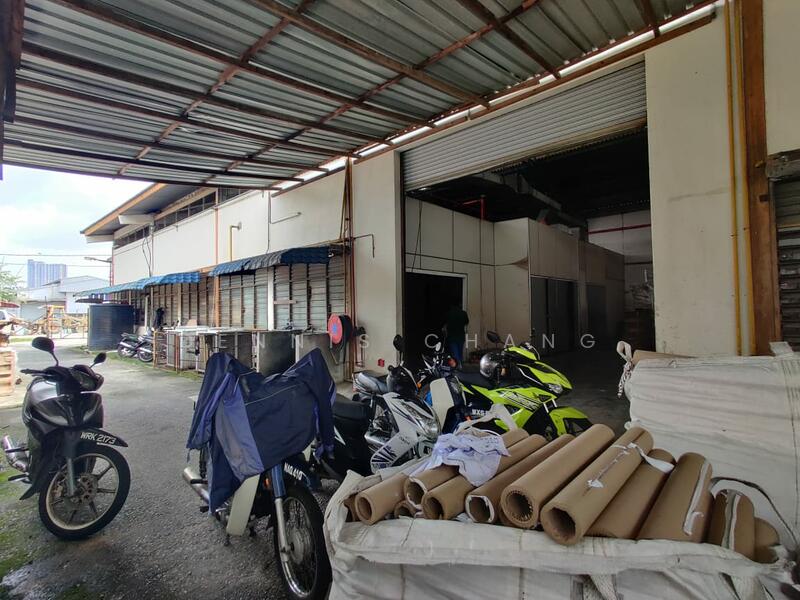 Semi-D Factory for Sale in Taman Perindustrian Kinrara (Bandar Kinrara) - Dennis Chang - Exterior - PropertyGuru.com.my