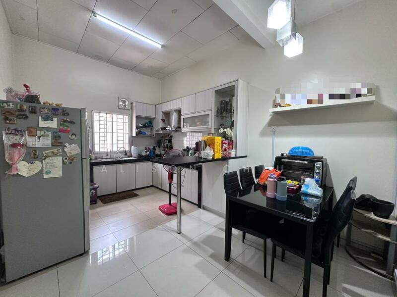 1-storey Terraced House for Sale in Taman Selayang Jaya (Selayang) - Alison Chiu - Kitchen - PropertyGuru.com.my