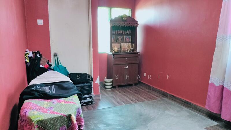 2-storey Terraced House for Sale in Rawang (Selangor) - Rosdi Sharif - Bedroom - PropertyGuru.com.my