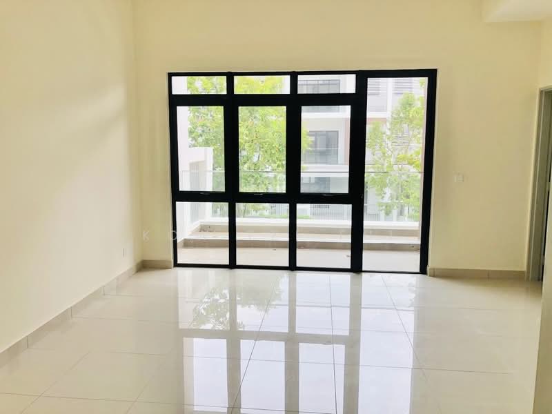 Rumah Teres 3 Tingkat untuk Dijual di Bangi (Selangor) - Kow Tze Fui - Living Room - PropertyGuru.com.my