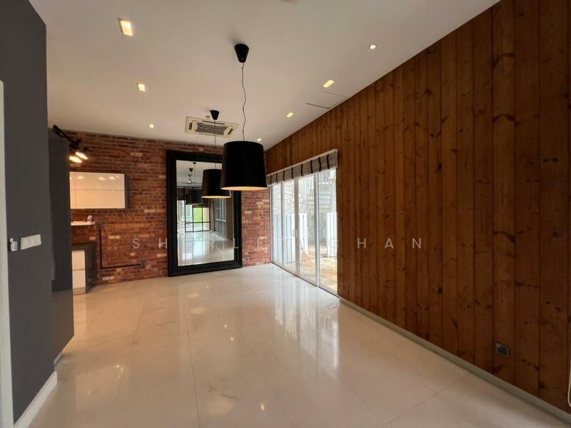 Bungalow for Sale in Sunway Damansara (Kota Damansara) - Shirley Chan - Living Room - PropertyGuru.com.my