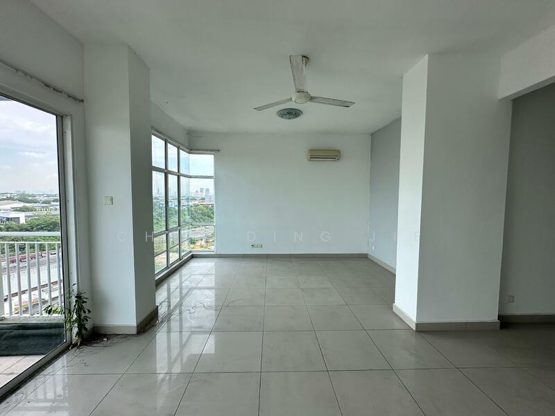 Service Residence for Sale at Subang Olives Residence - Chew Ding Jie - Living Room - PropertyGuru.com.my