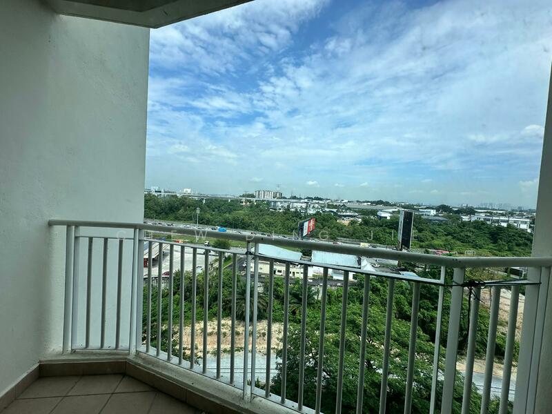 Service Residence for Sale at Subang Olives Residence - Chew Ding Jie - Balcony - PropertyGuru.com.my