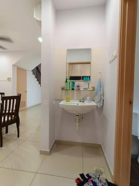 Cluster House for Sale in Taman Sri Pulai Perdana (Skudai) - Iden Tan - Bathroom - PropertyGuru.com.my
