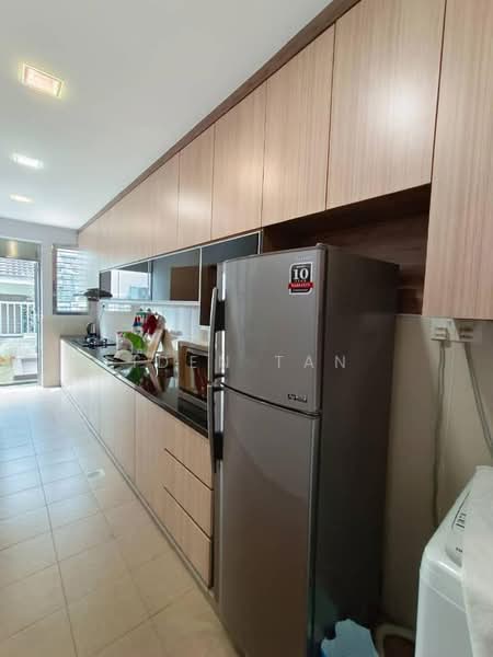Cluster House for Sale in Taman Sri Pulai Perdana (Skudai) - Iden Tan - Kitchen - PropertyGuru.com.my