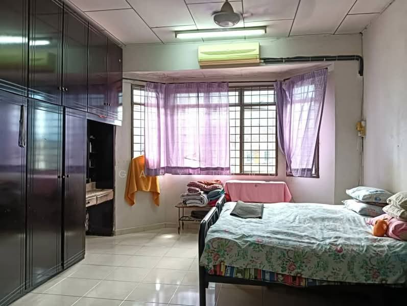 Rumah Teres 2 Tingkat untuk Dijual di Taman Cempaka (Ipoh) - Gary Tang - Bedroom - PropertyGuru.com.my