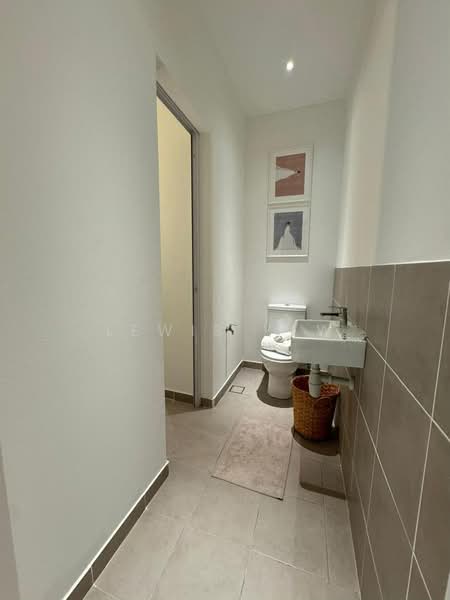 Kondominium untuk Dijual di Myra Cove - Lewis Yew - Bathroom - PropertyGuru.com.my