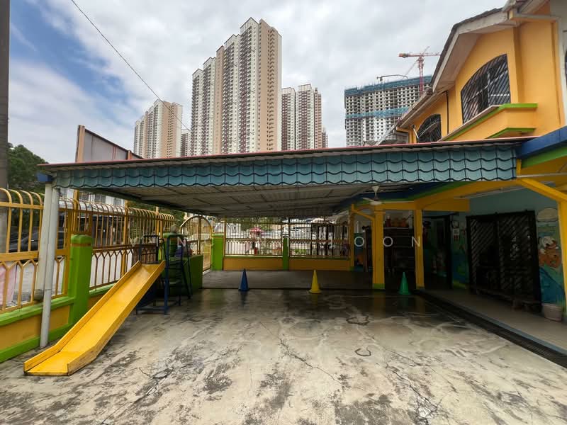 2-storey Terraced House for Sale in Bandar Tasik Selatan (Kuala Lumpur) - Vincent Loon - Exterior - PropertyGuru.com.my
